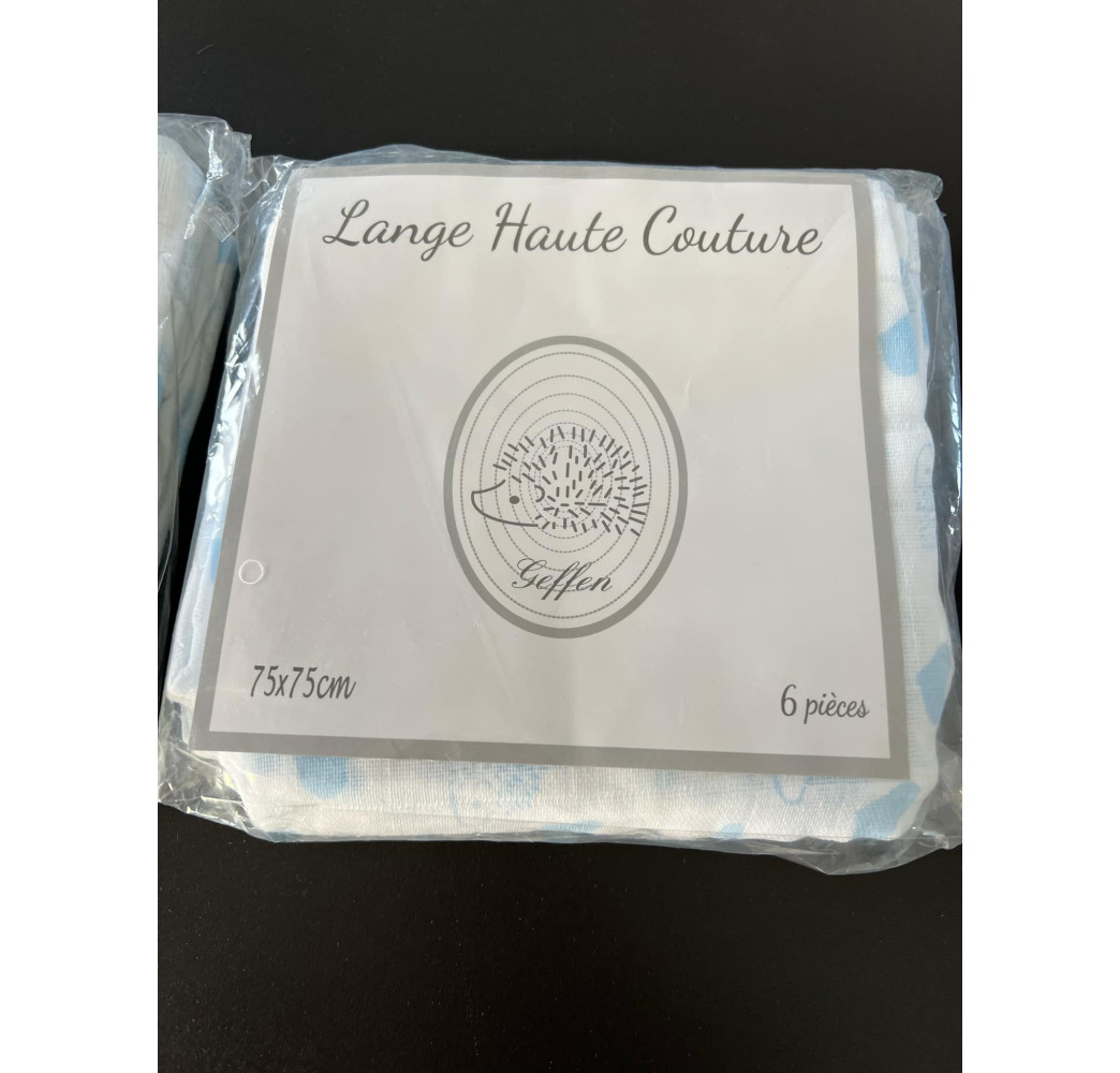 Langes bébé de haute couture bleu avec des motifs niglos et coeur 75x75cm